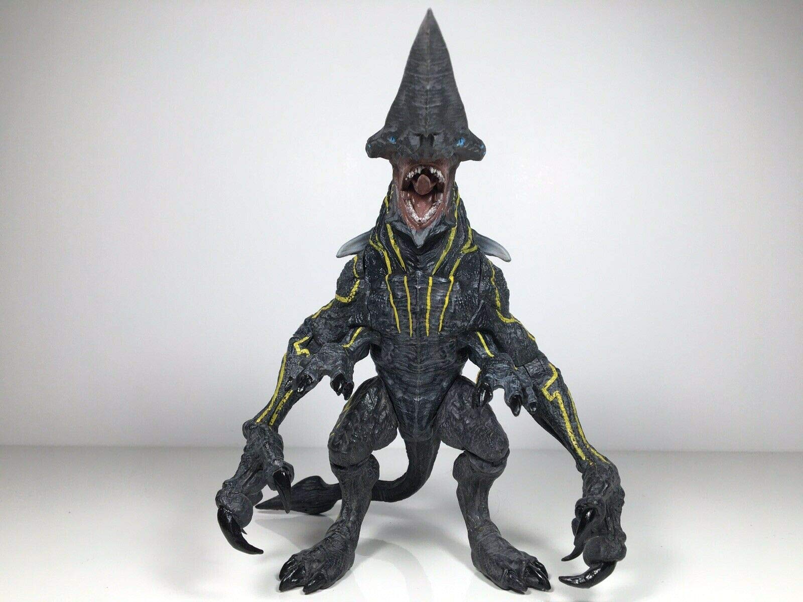 カカイ Kシェープ Buy Pacific Rim Category 3 Kaiju : KNIFEHEAD 6 Inches / 15 cm
